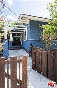 5th image of 226 E La Veta Ave