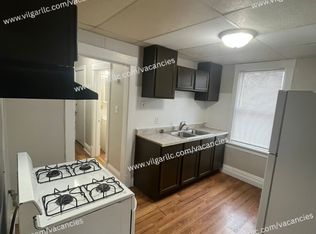 778 Tyler St, Gary, IN 46402