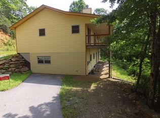 682 Coon Creek Rd, Franklin, NC 28734