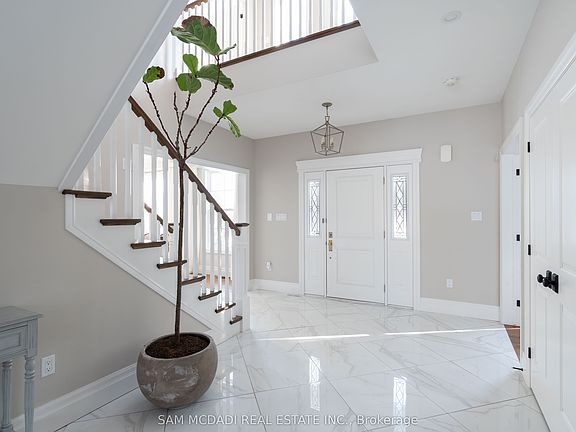 2nd image of 1096 Westbrook Rd