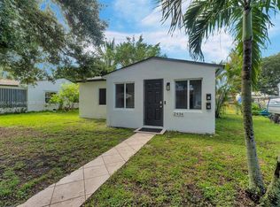 2434 Coolidge St, Hollywood, FL 33020