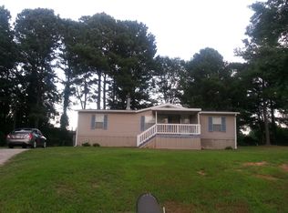 366 Juniper Ct, Locust Grove, GA 30248