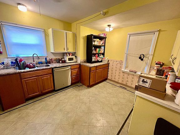 5th image of 749 Leberman Ave