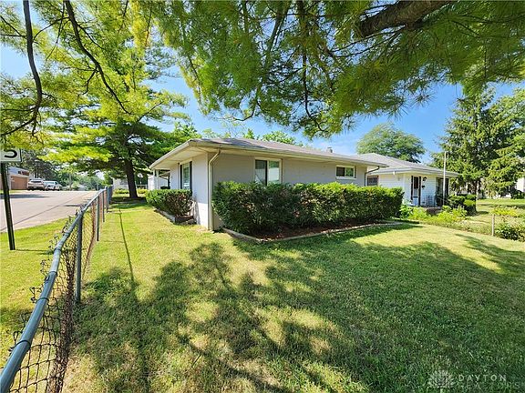 5th image of 3691 Falmouth Ave