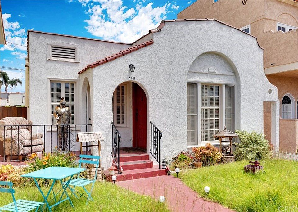 1st image of 248 Corona Ave