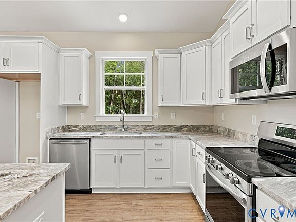 3rd image of 157 Patteson Rd