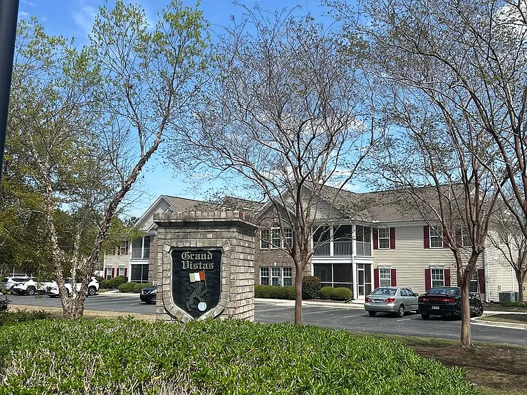 131 Veranda Way #G — Photo 3
