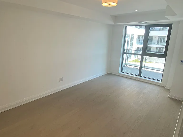505 Glencairn Ave #302 — Photo 15