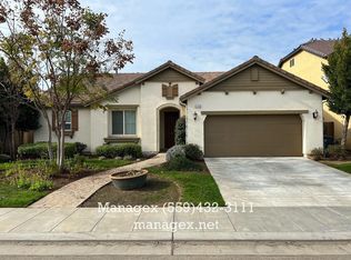 1118 Cordova Ave, Clovis, CA 93619