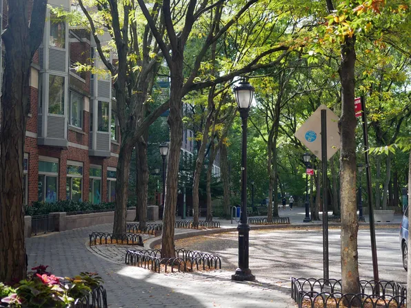 2 South End Avenue image 15 of 18