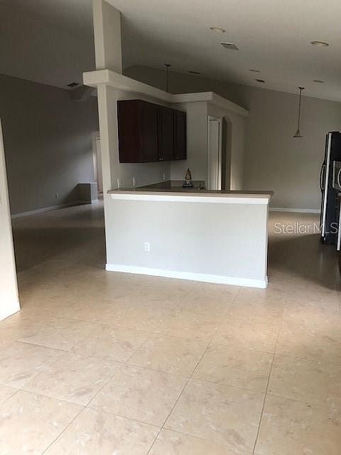 2nd image of 209 12th Ave
