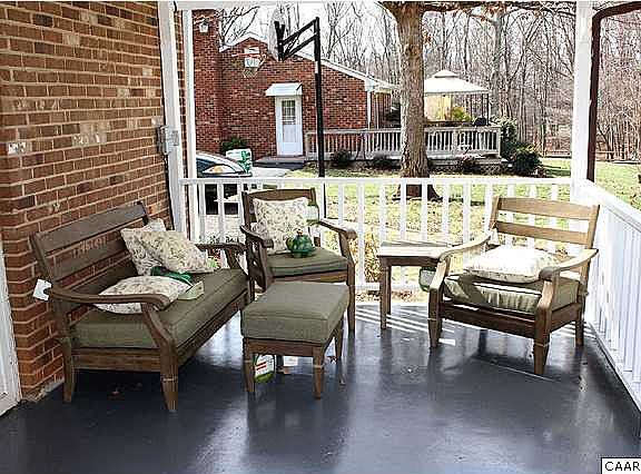 4th image of 121 Forest Park Dr