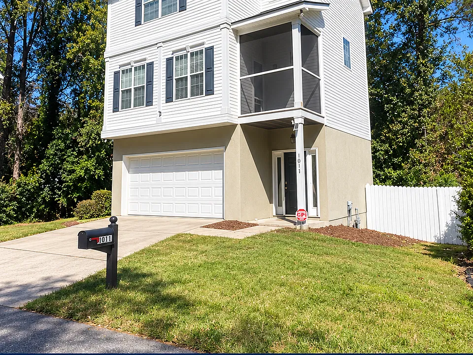 1011 Brentwood Ct