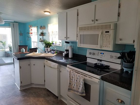 5th image of 375 Plantation Landings Dr