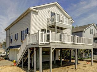15 Huddy Ave, Highlands, NJ 07732