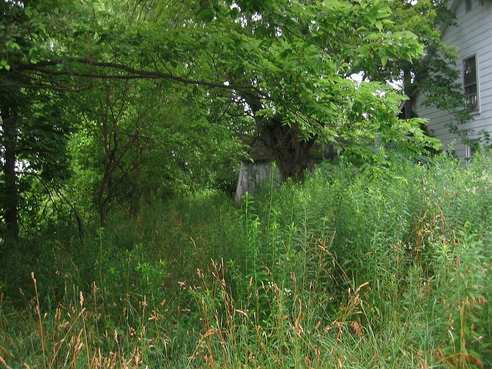 2nd image of 3541 S Greensboro Pike