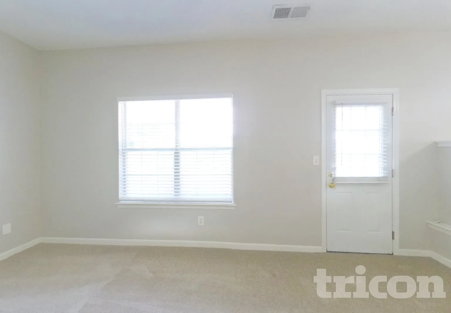 216 Ernestine Way Stockbridge GA — Photo 4
