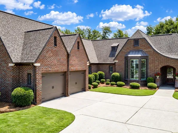 540 Twin Creek Rd, Hoover, AL 35226