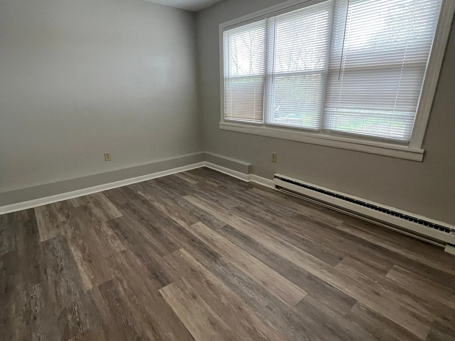 2 bed, 750 sqft, $925 — Photo 4