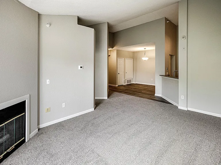 Autumn Grove Apartments — Photo 29