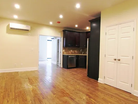 Rented by Citi Habitats | media 15