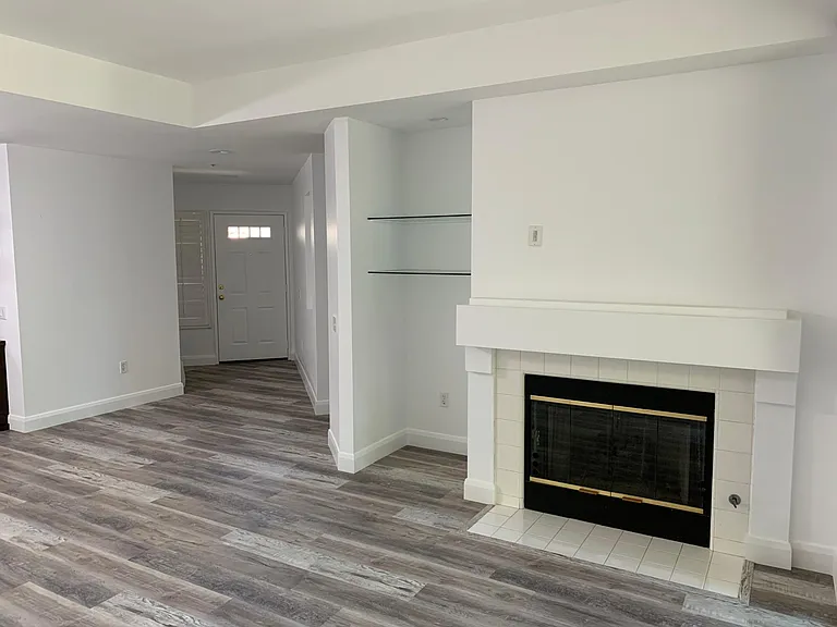 2940 Via Toscana St — Photo 4