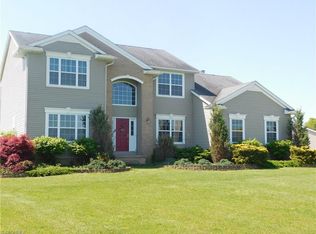 7888 Neff Rd, Medina, OH 44256