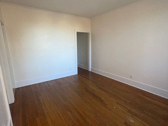 3rd image of 41 Jeanette St APT 12