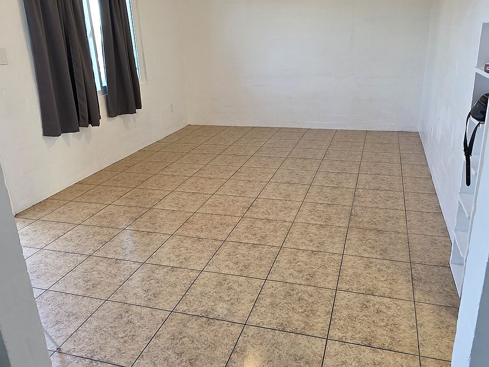 2nd image of 66123 Estrella Ave #3