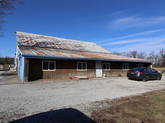 4th image of 1426 W County Road 1300 N