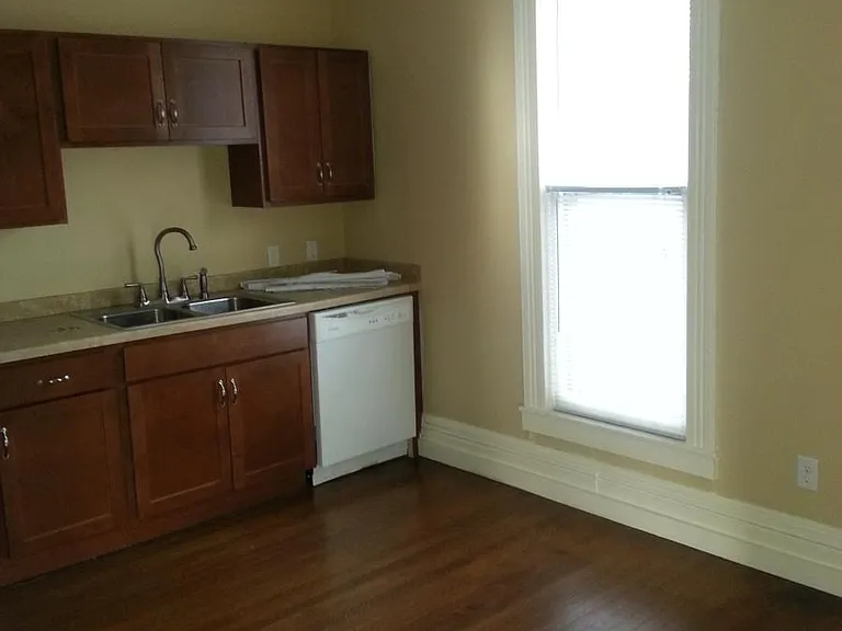 423 Prospect Ave SE #3 — Photo 6