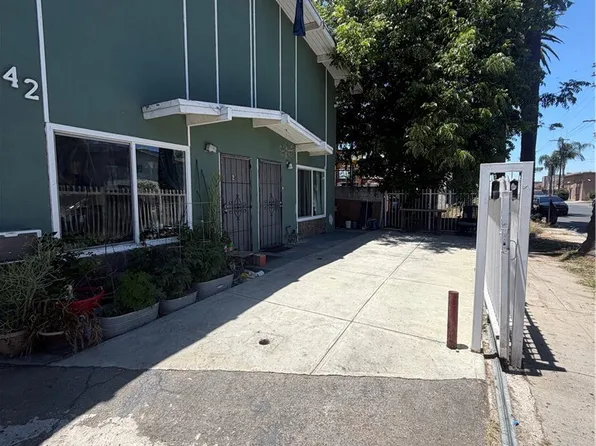 14642 Calvert St, Van Nuys, CA 91411