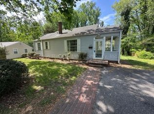 1412 Chelsea St, Winston Salem, NC 27103
