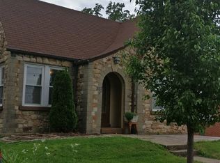 327 Lone Oak Rd, Paducah, KY 42001