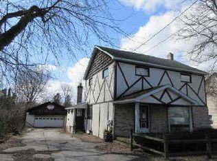 693 Lynn St, Central City, PA 15926