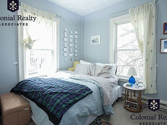 3rd image of 7 Kinnaird St #2-3