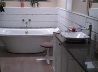 691 4 Mile Rd, Anderson Twp, OH 45230