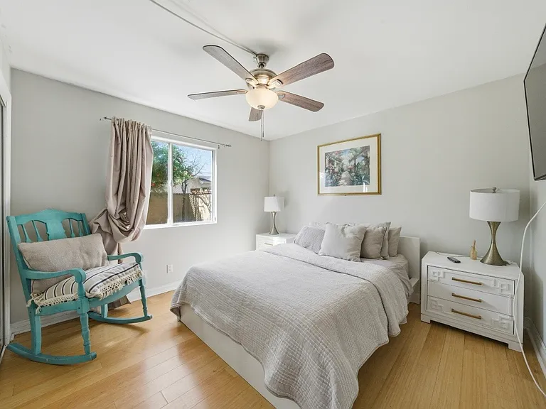 25961 Eshelman Ave — Photo 18