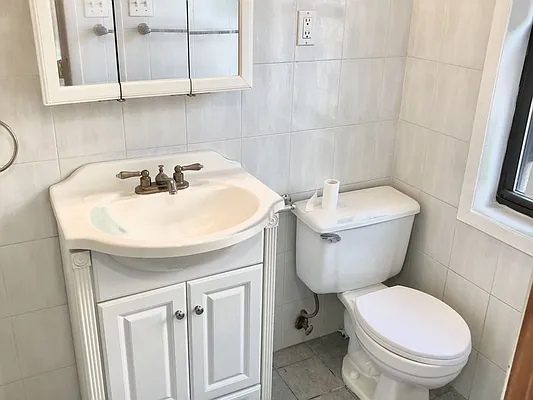 Rented by NY Space Finders Inc. | media 17