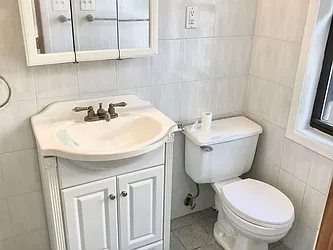 Rented by NY Space Finders Inc.