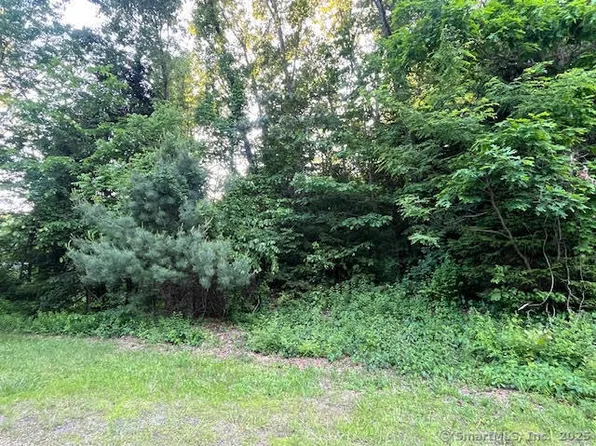 Squaw Hollow Road, Ashford, CT 06278