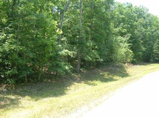 408 Chippewa Dr, Crossville, TN 38572