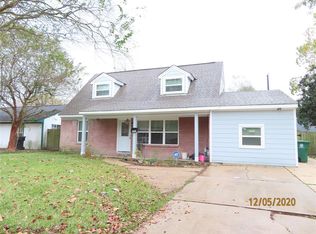 10326 Broadstairs St, Houston, TX 77013