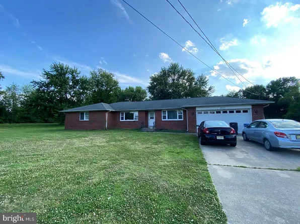 57 Harmony Rd, Mickleton, NJ 08056