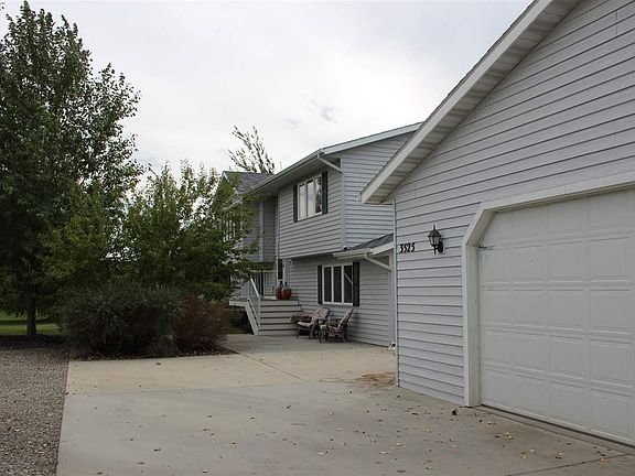 3rd image of 3525 Birkland Dr