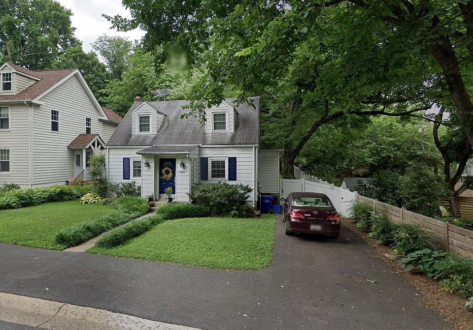 1st image of 10220 Meredith Ave