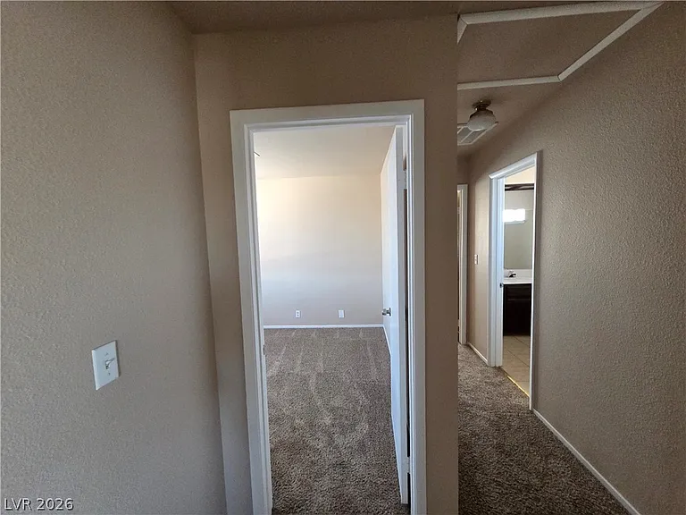 1745 Mount Hood St — Photo 28