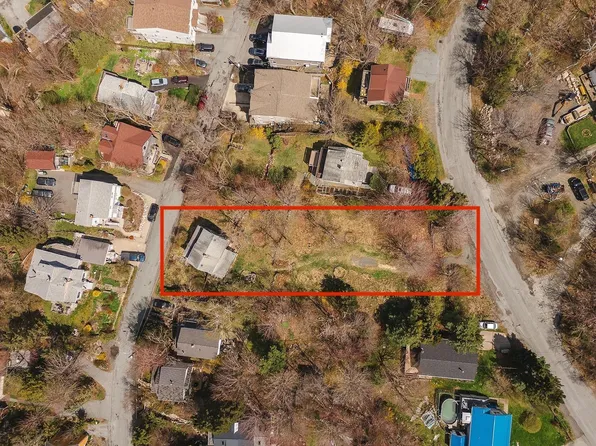 10 Idlewylde Rd, Halifax, NS B3N 1B9