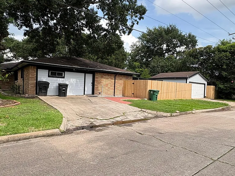 5539 Grape St — Photo 25