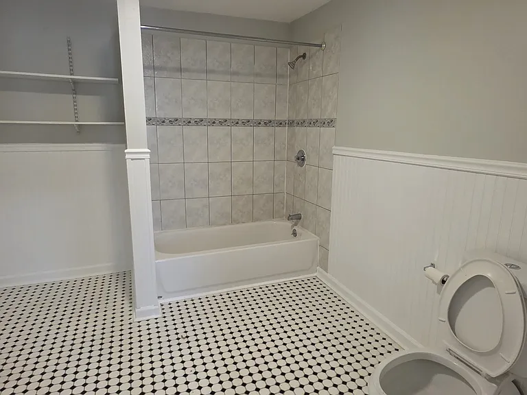 84 Sanford Ave #1 — Photo 19